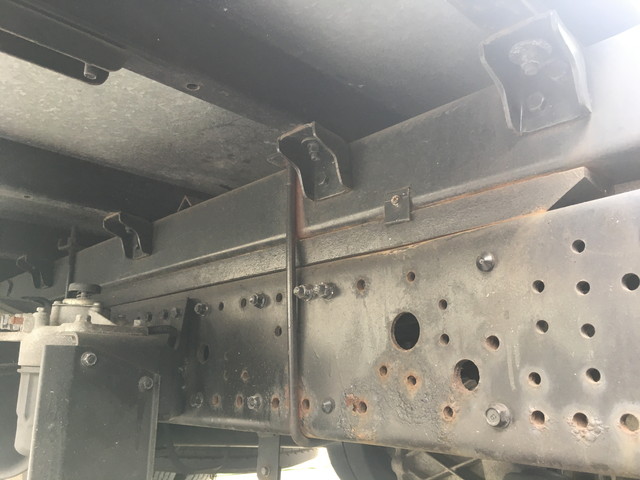 三菱ふそうキャンターアルミバン小型（2t・3t）[写真21]