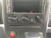 三菱ふそうキャンターアルミバン小型（2t・3t）[写真35]