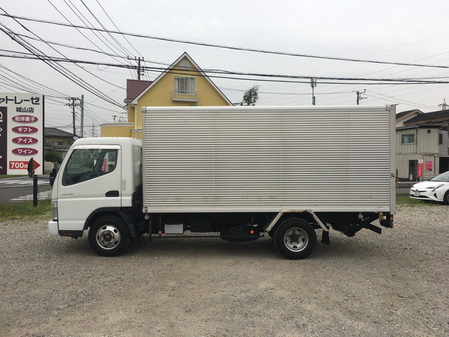 三菱ふそうキャンターアルミバン小型（2t・3t）[写真05]