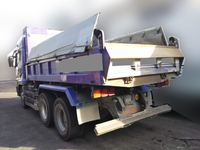 三菱ふそうスーパーグレートダンプ大型（10t）[写真02]