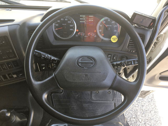 日野プロフィアクレーン4段大型（10t）[写真36]