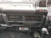 いすゞエルフ冷凍車（冷蔵車）小型（2t・3t）[写真35]