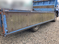 トヨタダイナ平ボディ小型（2t・3t）[写真11]