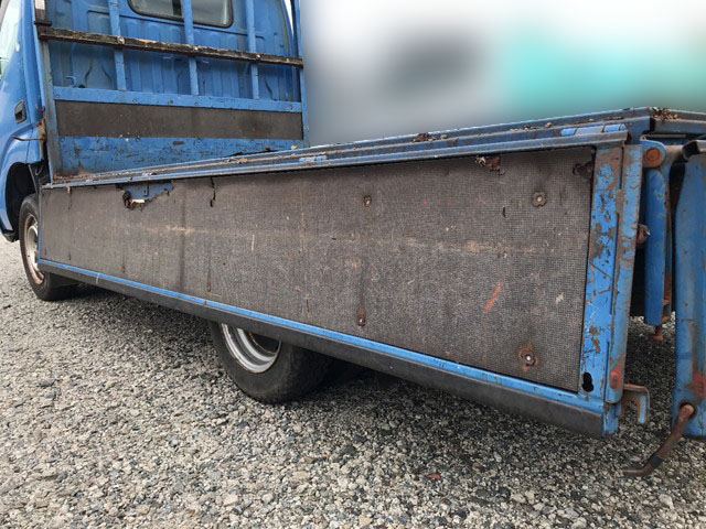 トヨタダイナ平ボディ小型（2t・3t）[写真12]