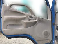 トヨタダイナ平ボディ小型（2t・3t）[写真22]