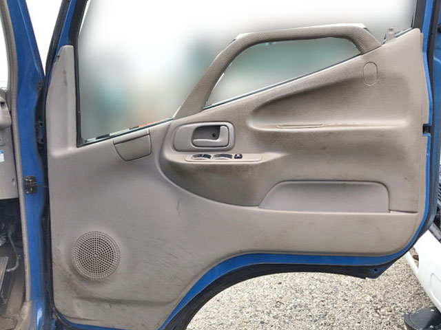 トヨタダイナ平ボディ小型（2t・3t）[写真23]