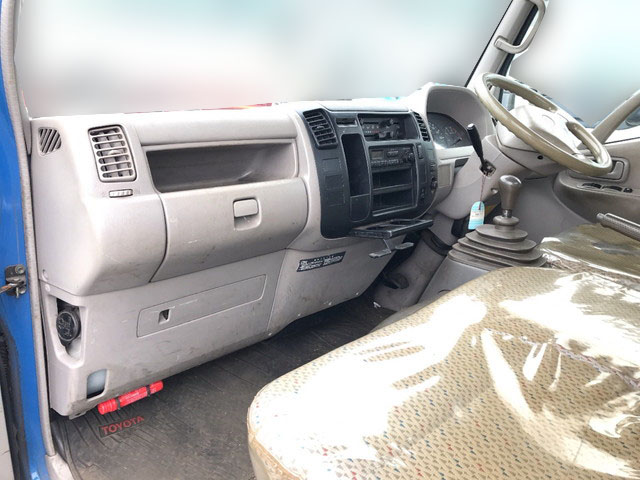 トヨタダイナ平ボディ小型（2t・3t）[写真27]