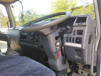 三菱ふそうファイターアルミウイング中型（4t）[写真30]