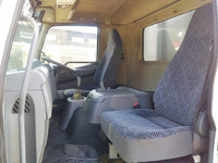 三菱ふそうファイターアルミウイング中型（4t）[写真31]