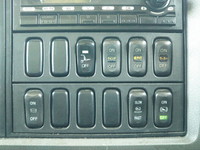 三菱ふそうファイターアルミウイング中型（4t）[写真36]