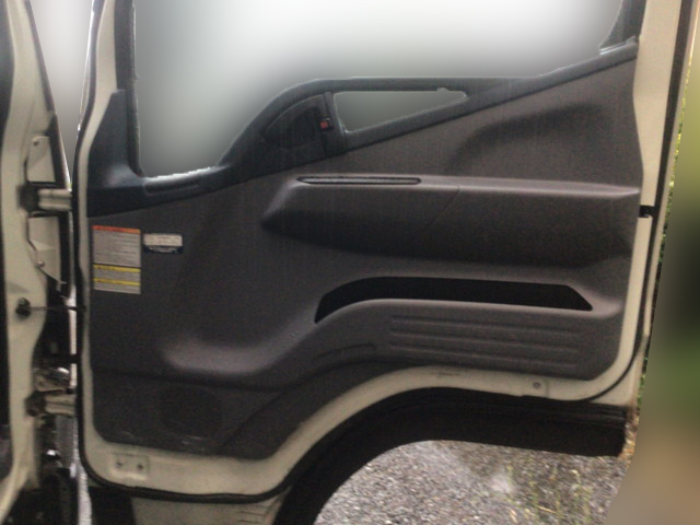 三菱ふそうキャンター平ボディ小型（2t・3t）[写真19]