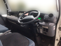 三菱ふそうキャンター平ボディ小型（2t・3t）[写真23]