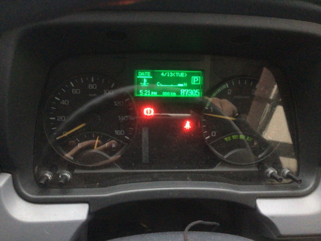 三菱ふそうキャンター平ボディ小型（2t・3t）[写真25]