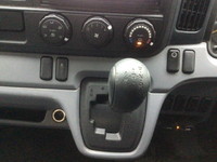 三菱ふそうキャンター平ボディ小型（2t・3t）[写真26]