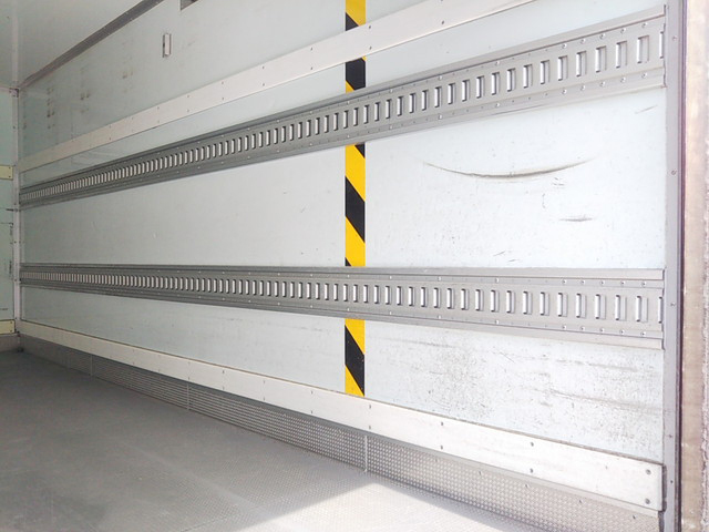 日野デュトロ冷凍車（冷蔵車）小型（2t・3t）[写真15]