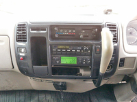 日野デュトロ冷凍車（冷蔵車）小型（2t・3t）[写真37]