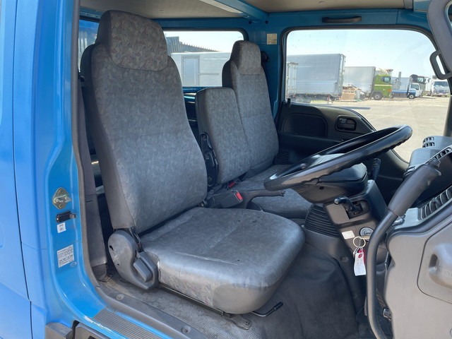 いすゞエルフダブルキャブ・ダンプ小型（2t・3t）[写真22]