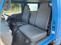 いすゞエルフダブルキャブ・ダンプ小型（2t・3t）[写真23]