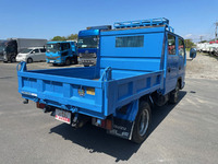 いすゞエルフダブルキャブ・ダンプ小型（2t・3t）[写真02]