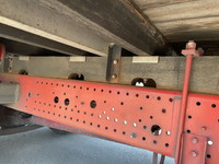 いすゞフォワード平ボディ中型（4t）[写真20]