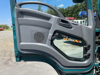 いすゞフォワード平ボディ中型（4t）[写真28]