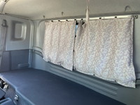 いすゞフォワード平ボディ中型（4t）[写真34]