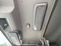 いすゞフォワード平ボディ中型（4t）[写真35]