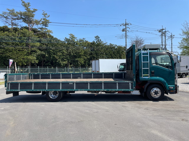 いすゞフォワード平ボディ中型（4t）[写真08]