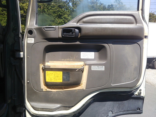 いすゞギガダンプ大型（10t）[写真29]