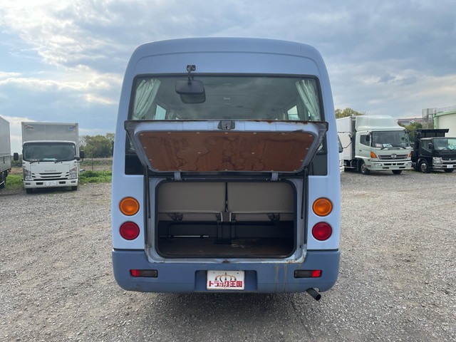 三菱ふそうローザマイクロバス[写真10]