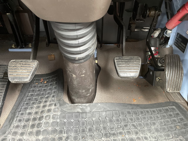 三菱ふそうローザマイクロバス[写真27]