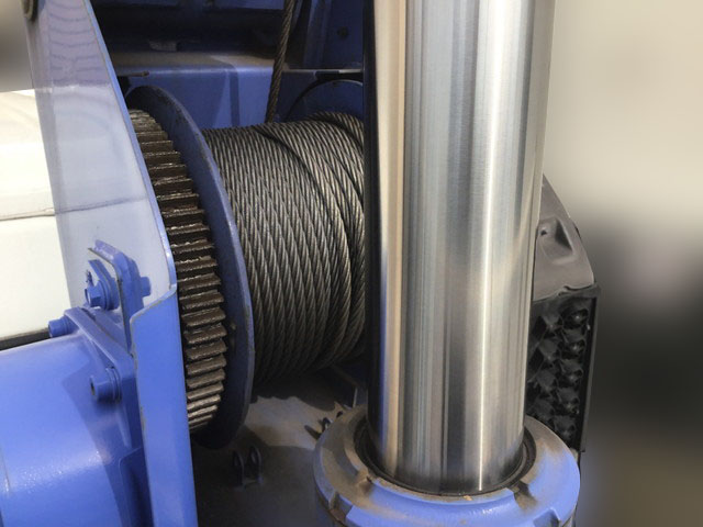 日野レンジャークレーン4段中型（4t）[写真08]