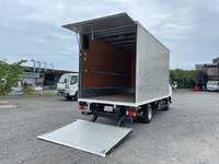 日野デュトロアルミバン小型（2t・3t）[写真02]