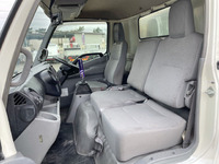 日野デュトロアルミバン小型（2t・3t）[写真32]