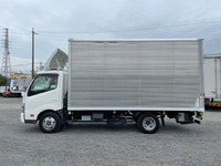 日野デュトロアルミバン小型（2t・3t）[写真05]