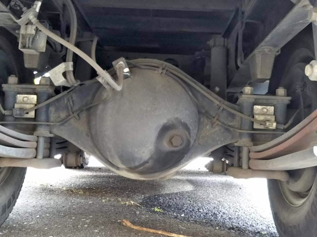 いすゞエルフアルミバン小型（2t・3t）[写真16]