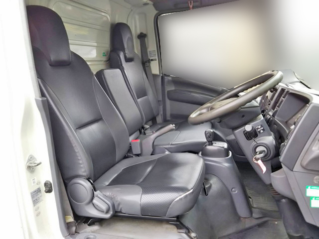 いすゞエルフアルミバン小型（2t・3t）[写真19]