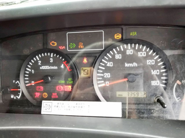 いすゞエルフアルミバン小型（2t・3t）[写真25]