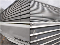 いすゞエルフアルミバン小型（2t・3t）[写真03]