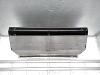 三菱ふそうスーパーグレート冷凍車（冷蔵車）大型（10t）[写真12]