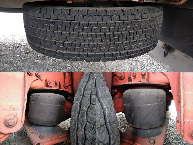 三菱ふそうスーパーグレート冷凍車（冷蔵車）大型（10t）[写真21]