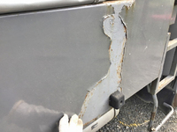 三菱ふそうファイターダンプ中型（4t）[写真09]