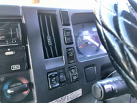 いすゞフォワードアルミウイング中型（4t）[写真14]