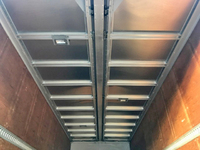 いすゞフォワードアルミウイング中型（4t）[写真03]