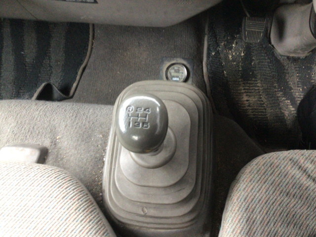 日野デュトロ高所作業車小型（2t・3t）[写真22]