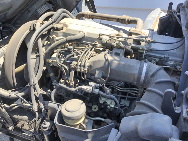 日野レンジャーパッカー車（塵芥車）中型（4t）[写真13]