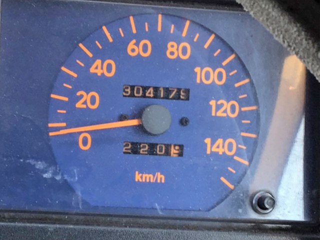 日野レンジャーパッカー車（塵芥車）中型（4t）[写真18]