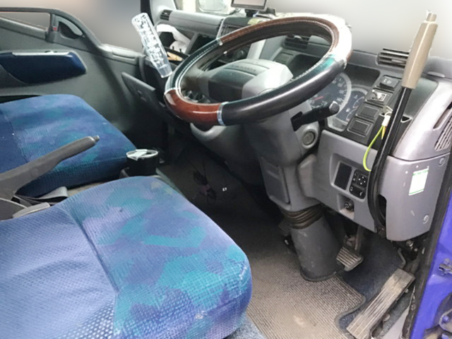 三菱ふそうキャンターダンプ小型（2t・3t）[写真13]