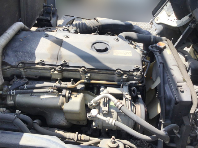 いすゞエルフアルミブロック小型（2t・3t）[写真15]