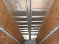 いすゞギガアルミウイング大型（10t）[写真14]